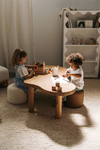 Léon Activity Table